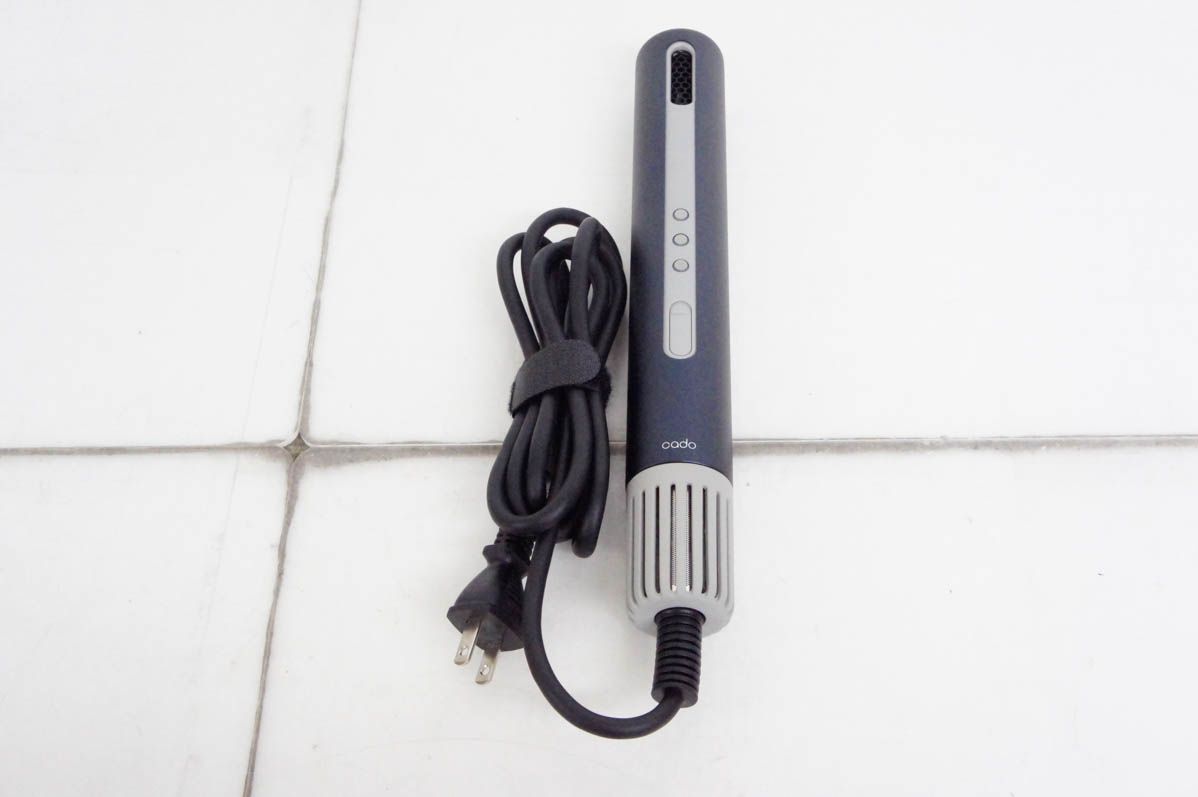 スティック型ヘアドライヤー Baton