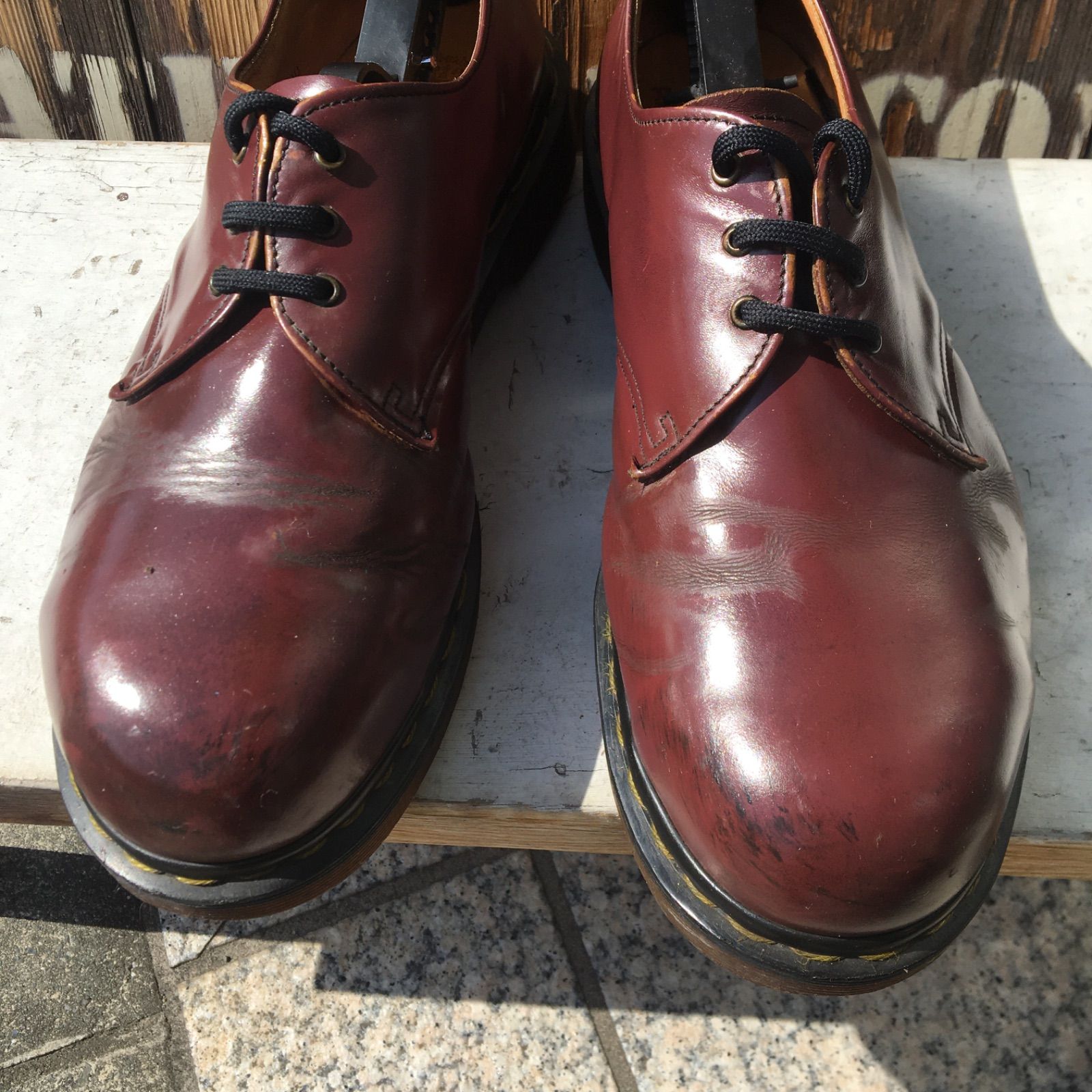 ドクターマーチン イングランド製 英国 チェリーレッド 8ホール ホワイト社