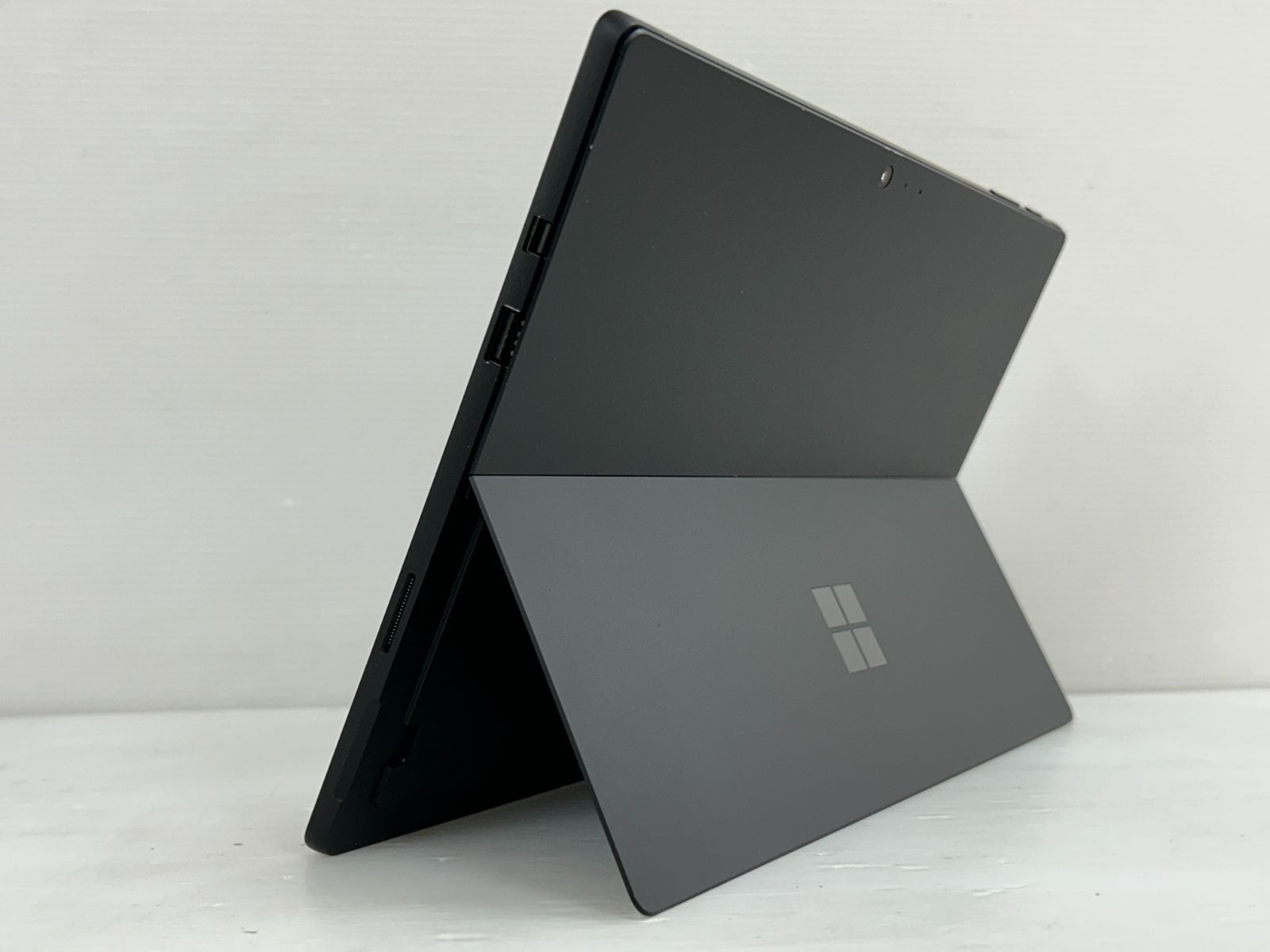 良品 Core i7】Microsoft Surface Pro 6 model:1796『Core i7(8650U)  1.9Ghz/RAM:8GB/SSD:256GB』ブラック 13.3-inch Wi-Fi Win10 動作品 - メルカリ