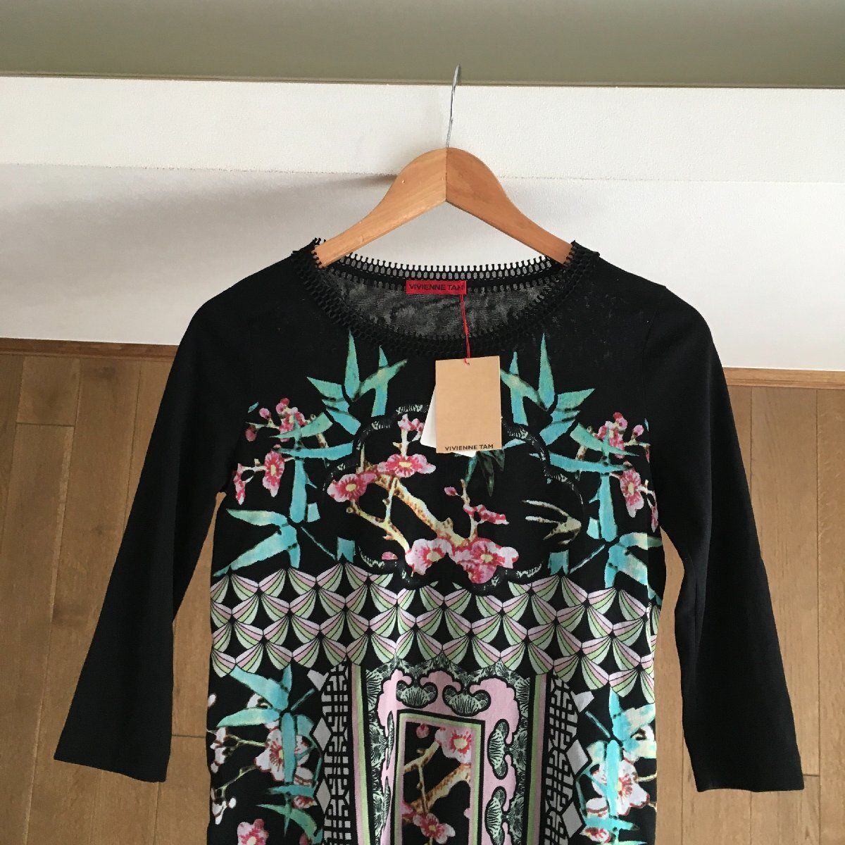 新品 VIVIENNE TAM(ヴィヴィアンタム パワーネット チュニック