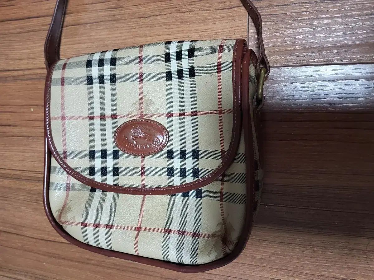 バーバリー チェック ヴィンテージ クロスバック