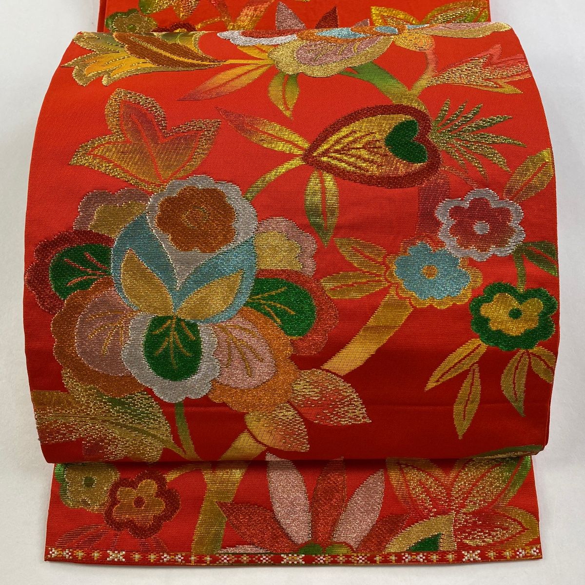 袋帯 秀品 イタリア唐花 草花 金銀糸 箔 赤 六通 正絹