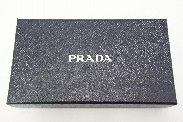 □□PRADA プラダ 長財布 1MH132 ベージュ - メルカリ