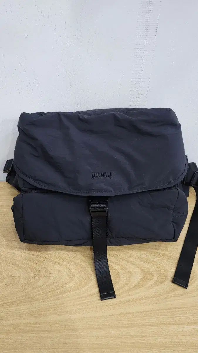 Juun.J ジュンジー メッセンジャーバッグ バッグ