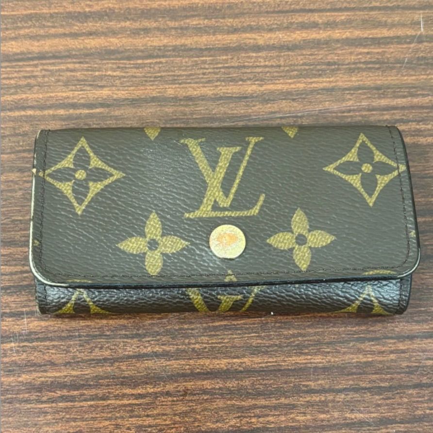 ▪️ LOUIS VUITTON ルイヴィトン LV キーケース 4連 ミュルティクレ モノグラム ブラウン