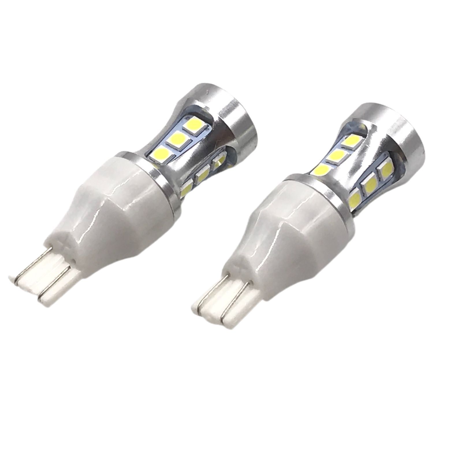 1232円 爆光 ヘッドライト級 12V/24V兼用 T16 LED バックランプ 特注LEDチップ搭載 ホワイト 左右セット 車検対応 ポン付け２１１ -  メルカリ