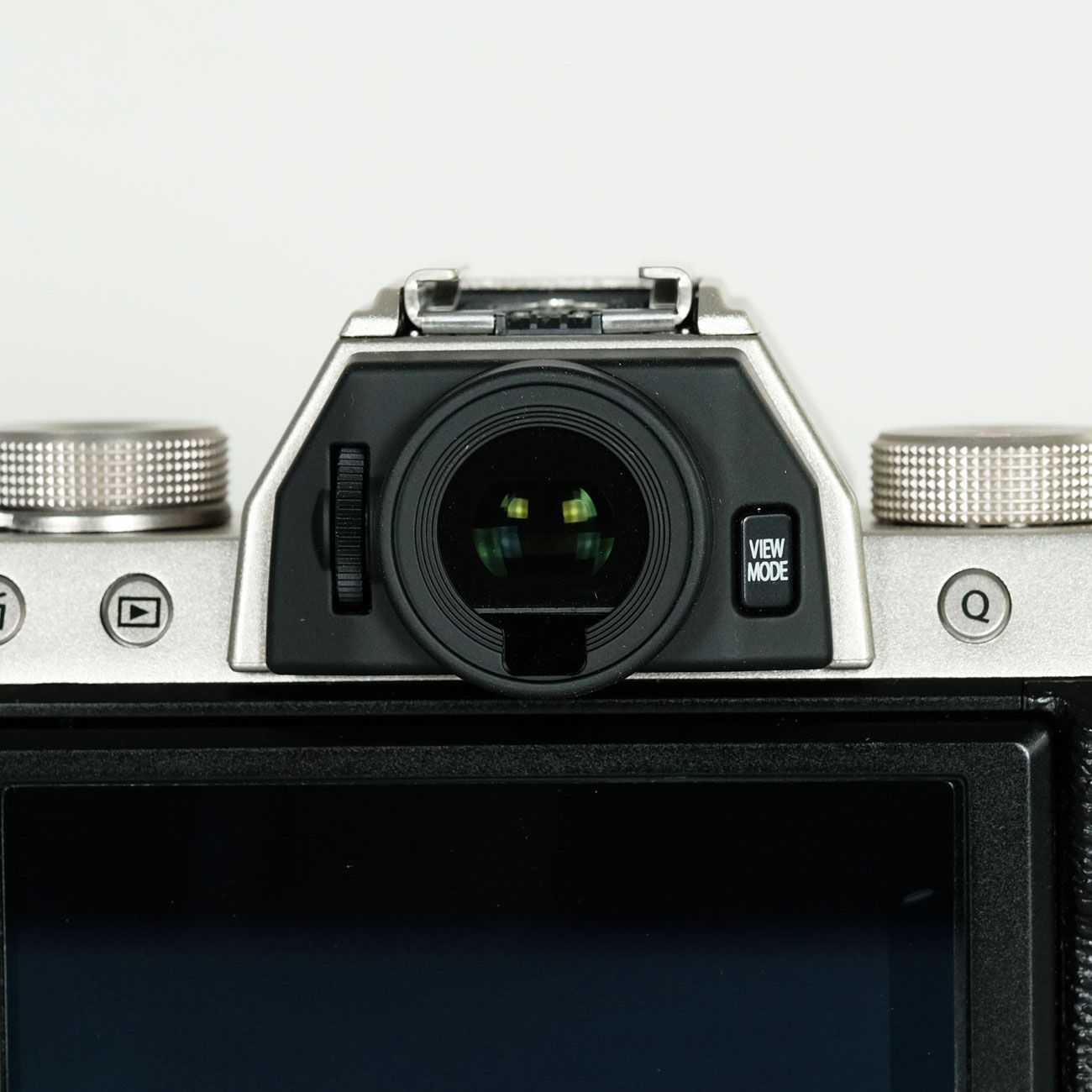 MAMIYA 645 Pro 豪華フルセット — プロ仕様 中判フィルムカメラ MAMIYA