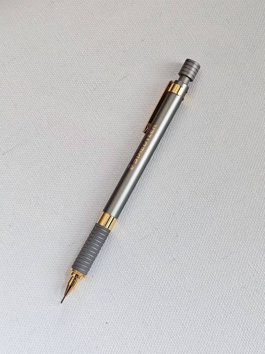 シャーペン ステッドラー (STAEDTLER) ハンターグリーン 限定版 Amazon