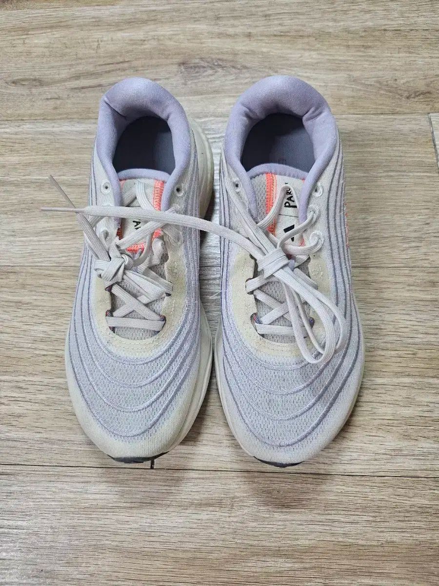 adidas(アディダス) 超新星 2 0 ランニングシューズ