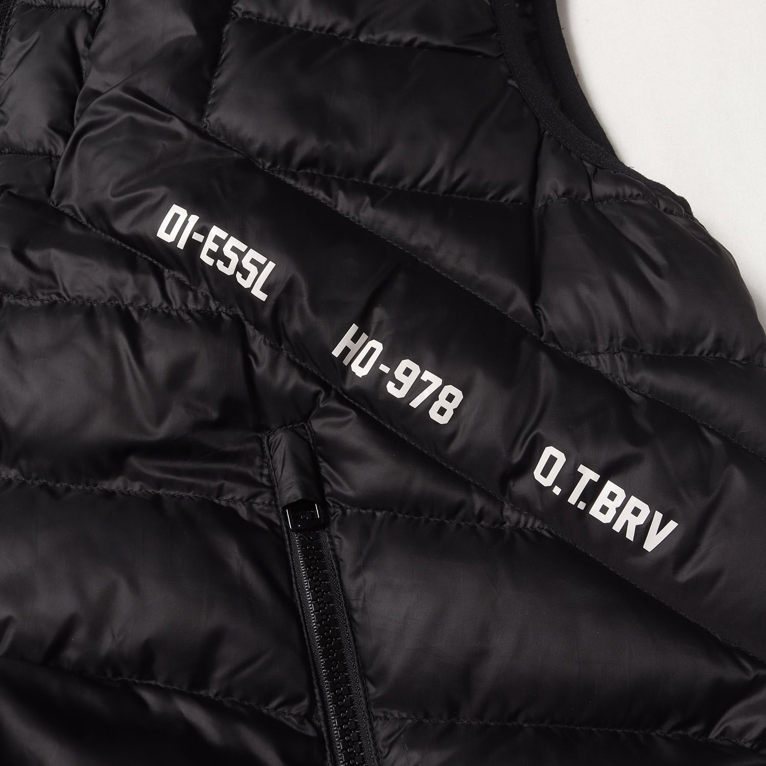 美品】DIESEL ディーゼル ベスト ブラック 黒 サイズ:L | ロゴ