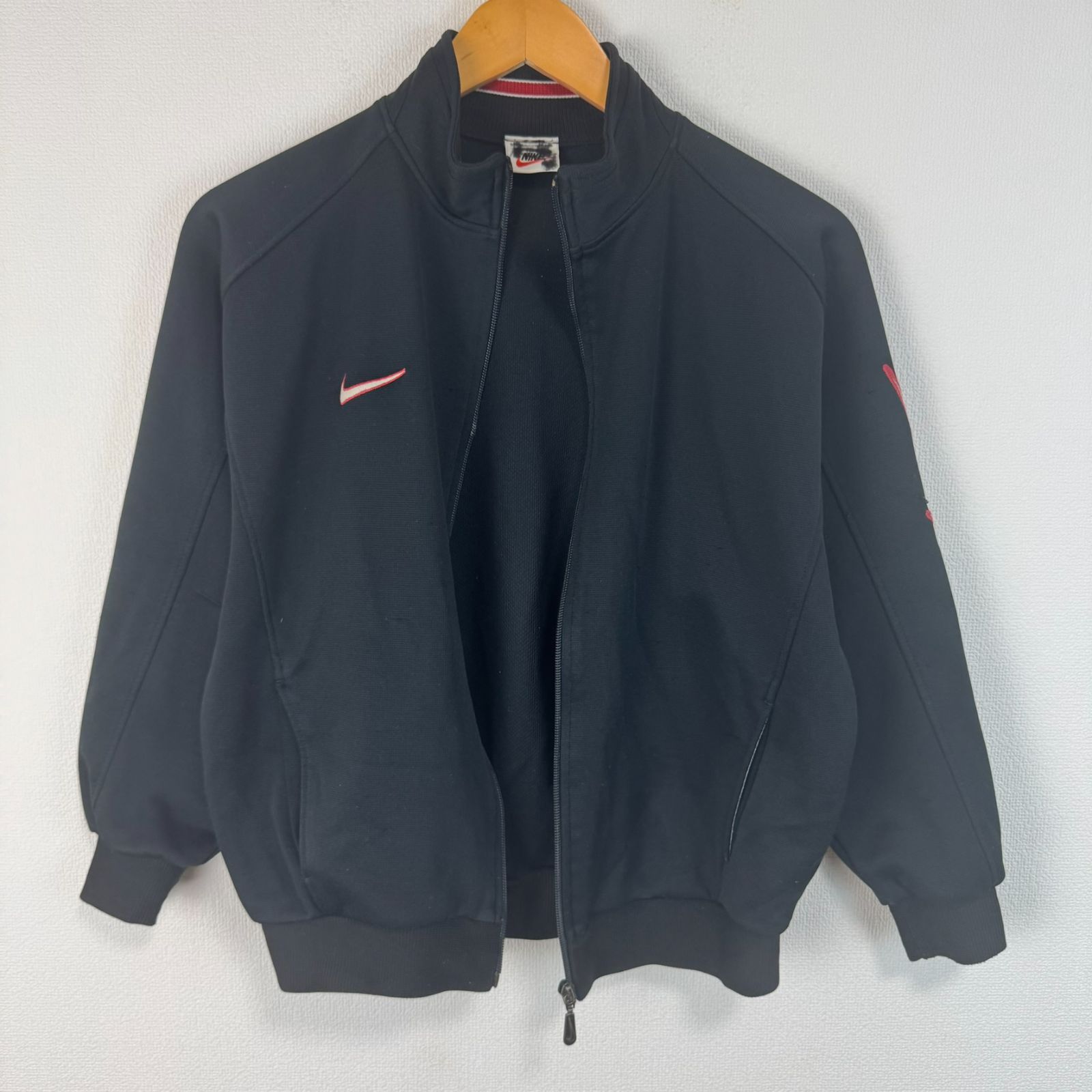 90's NIKE ナイキ トラックジャケット スタンドカラー ショート丈 90's NIKE ナイキ トラックジャケット スタンドカラー ショート