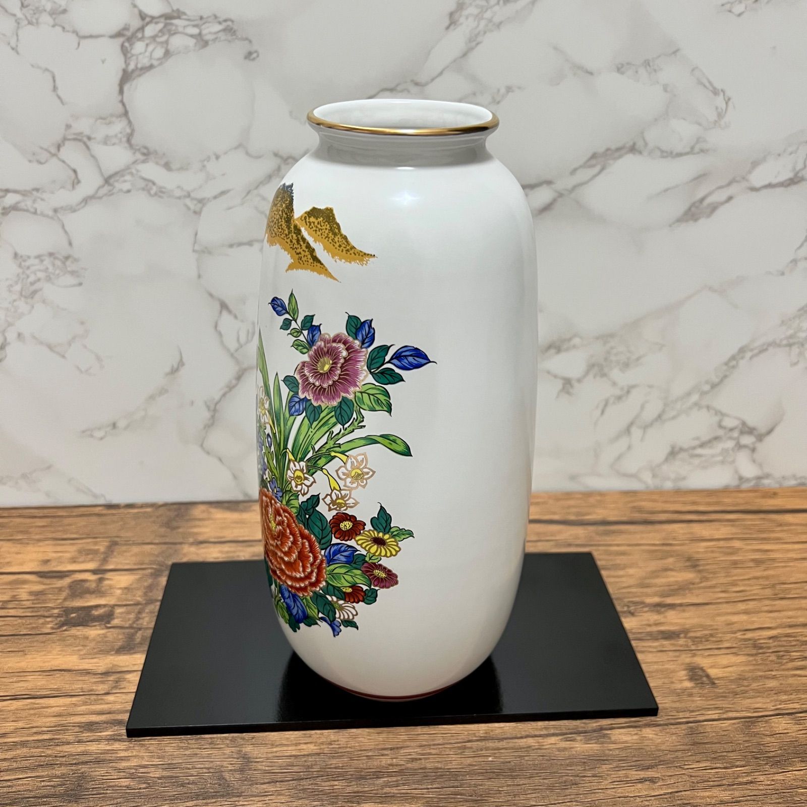セール】【九谷焼】 花瓶 8号寸胴花瓶 錦絵 花台付 飾り 置物 Kutani