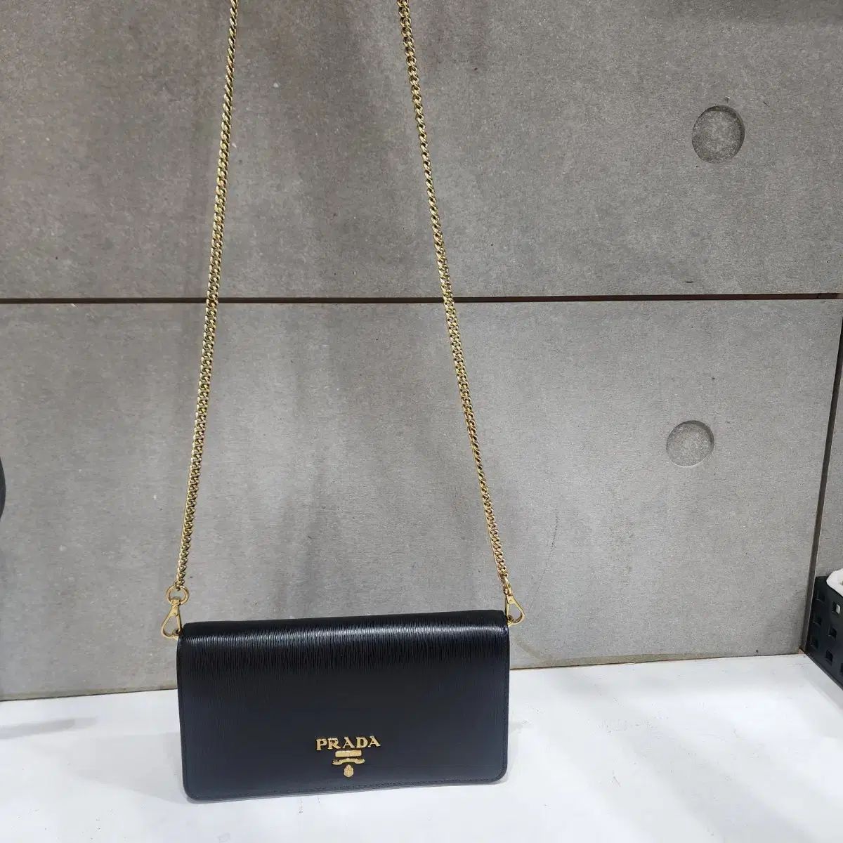 PRADA プラダ ヴィッテロ 移動 チェーンバッグ 鑑定証明書