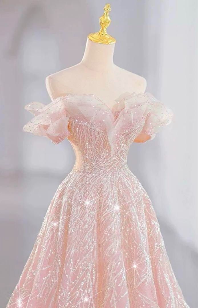 輝く スパンコールドレス