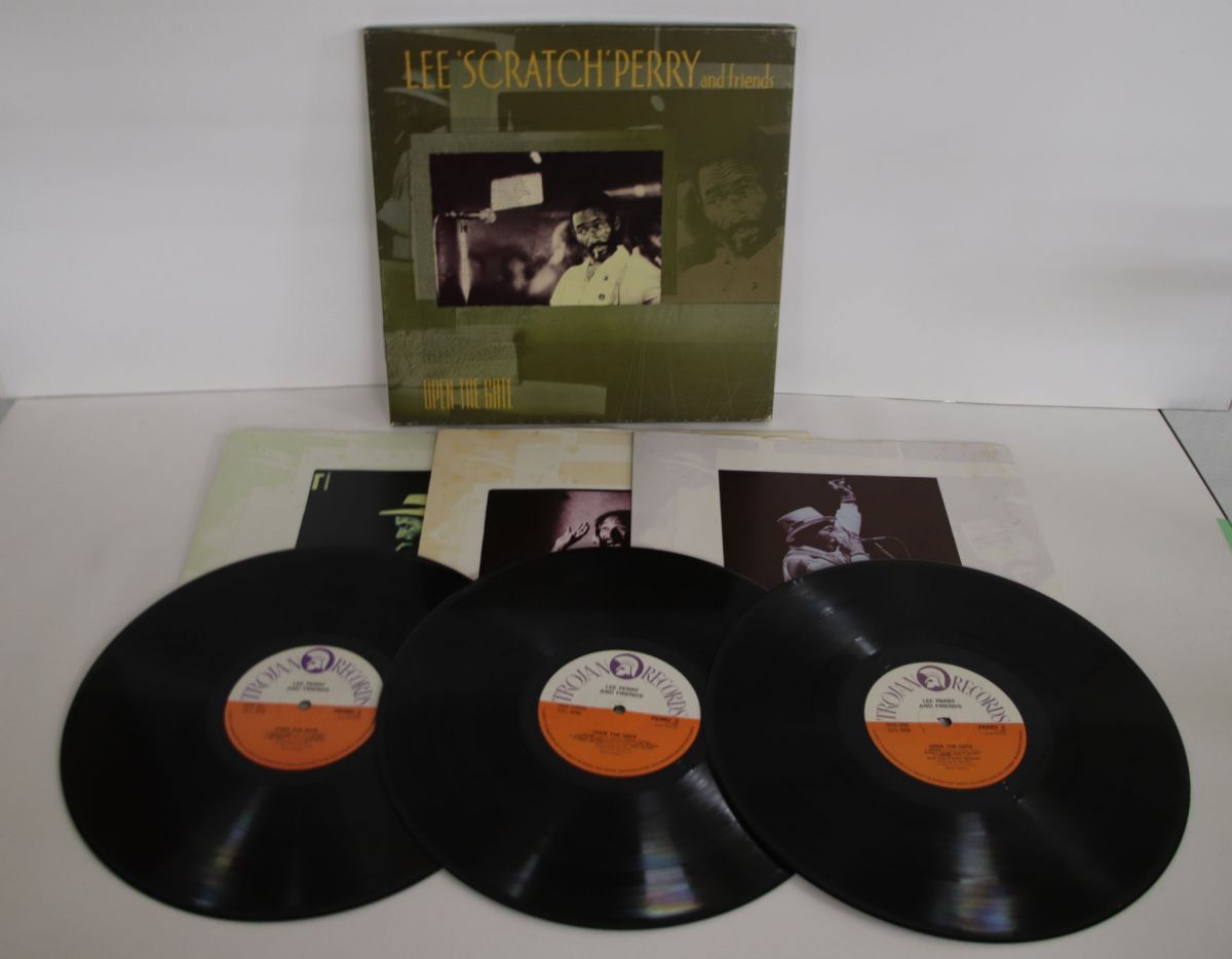 7 わかばちどり, 島倉千代子 稲穂音頭 / 横浜山下町音頭 PES8260CP COLUMBIA /00080 7 わかばちどり, 島倉千代子 稲穂音頭 / 横浜山下町音頭