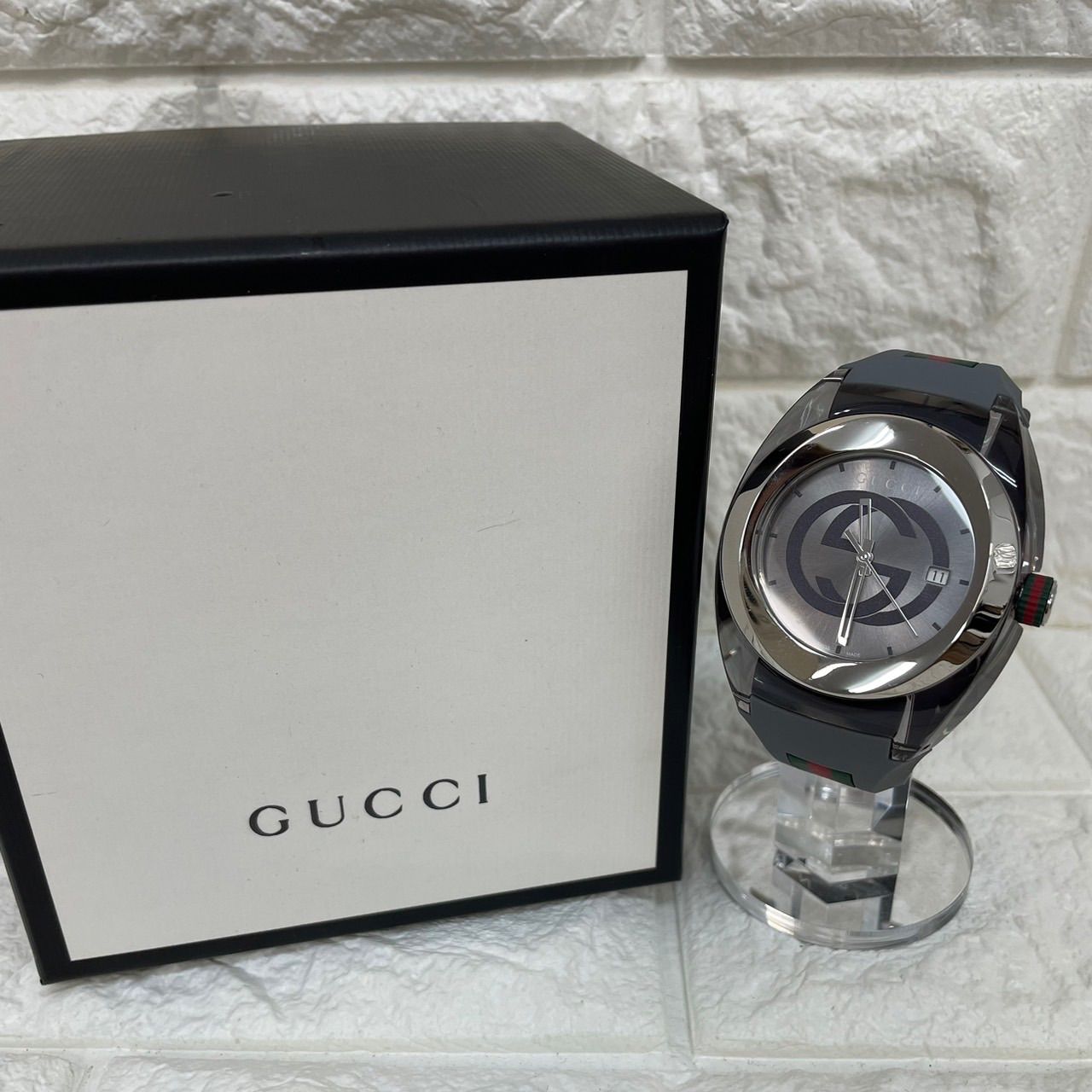 保管品】GUCCI グッチ SYNC シンク 腕時計 137.1 シェリーライン グレー デイト アナログ クォーツ メンズ - メルカリ