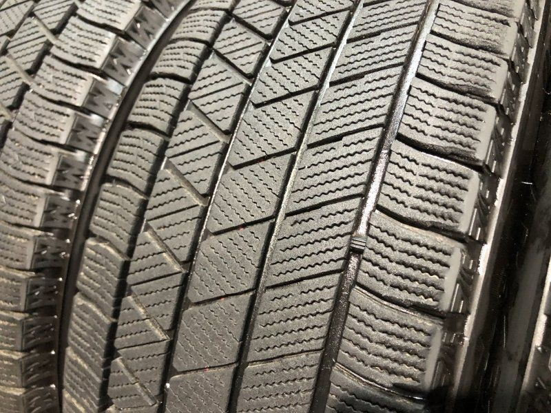 215|65R16 スタッドレス