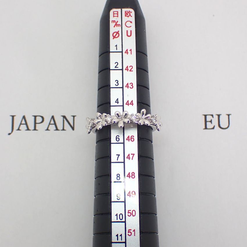 タサキ K18WG ダイヤモンド/フラワー リング 5.5号[g141-87］