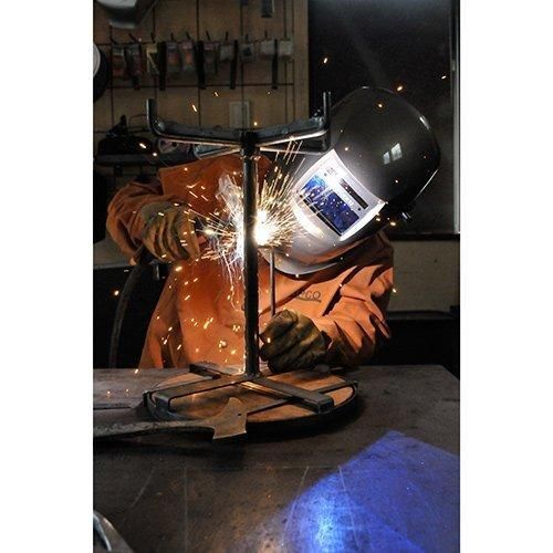 の閃光から目を 保護