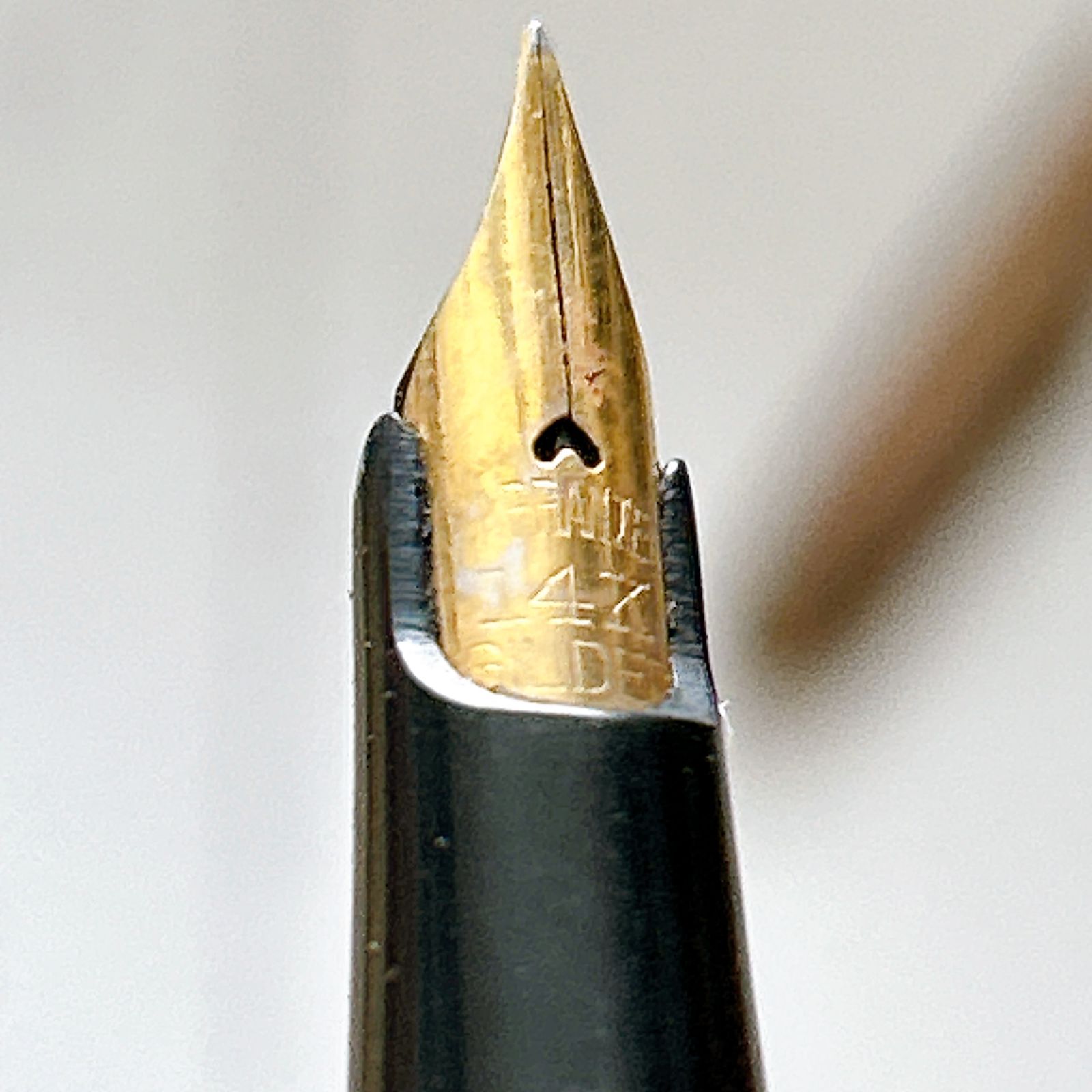 WARRANTED 万年筆 14K IRIDIUM IRIDIUM☆レトロ 国産高級万年筆 CHIMA