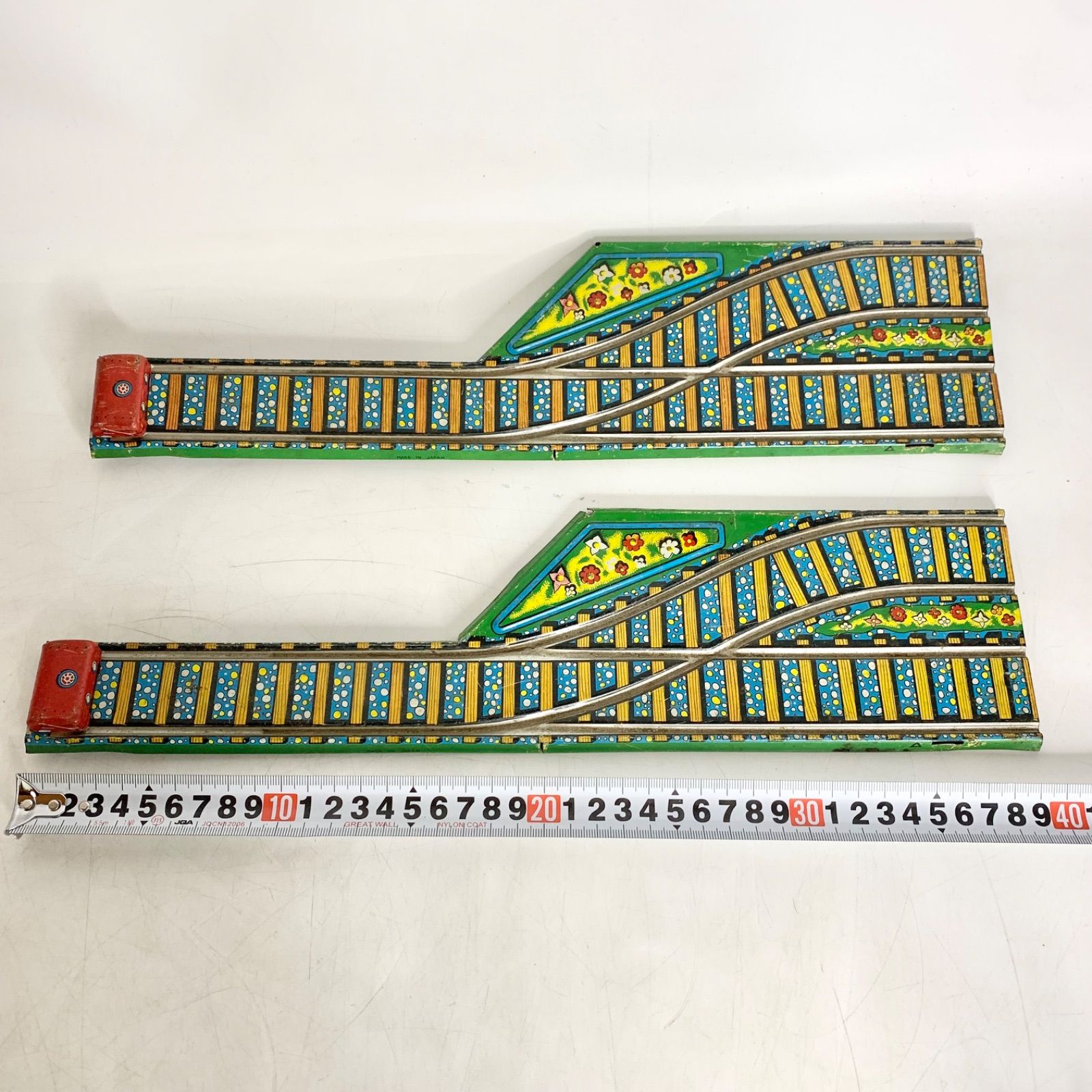 【ジャンク品】昭和レトロ　ブリキ？　おもちゃ Yahoo!オークション - ② 当時物 ブリキ 玩具 昭和レトロ