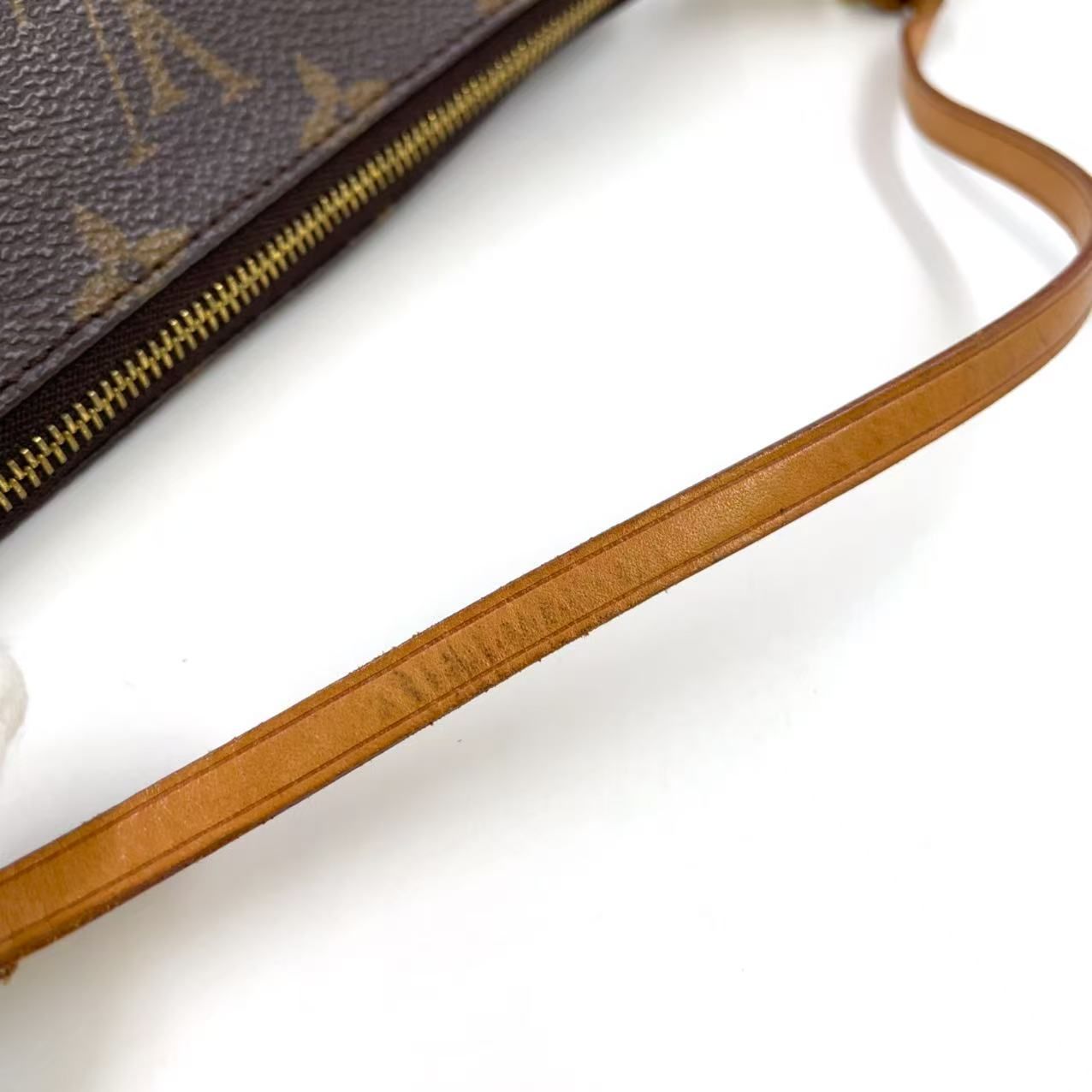 LOUIS VUITTON ポシェットアクセソワール モノグラム モノグラム レザー×PVC ブラウン ハンドバッグ ゴールド M51980 DECORATOM_COM_BR