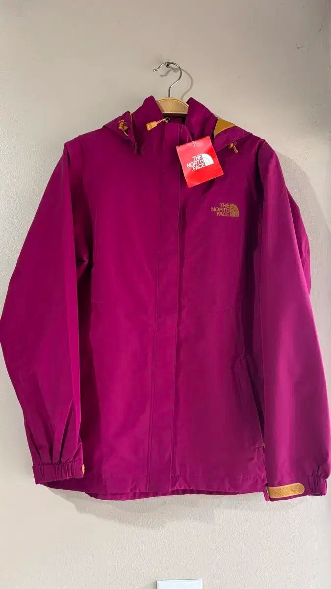 THE NORTH FACE ピンク M ウィンドブレーカー ザノースフェイスウィンドブレーカー（THE NORTH FACE／ベビー