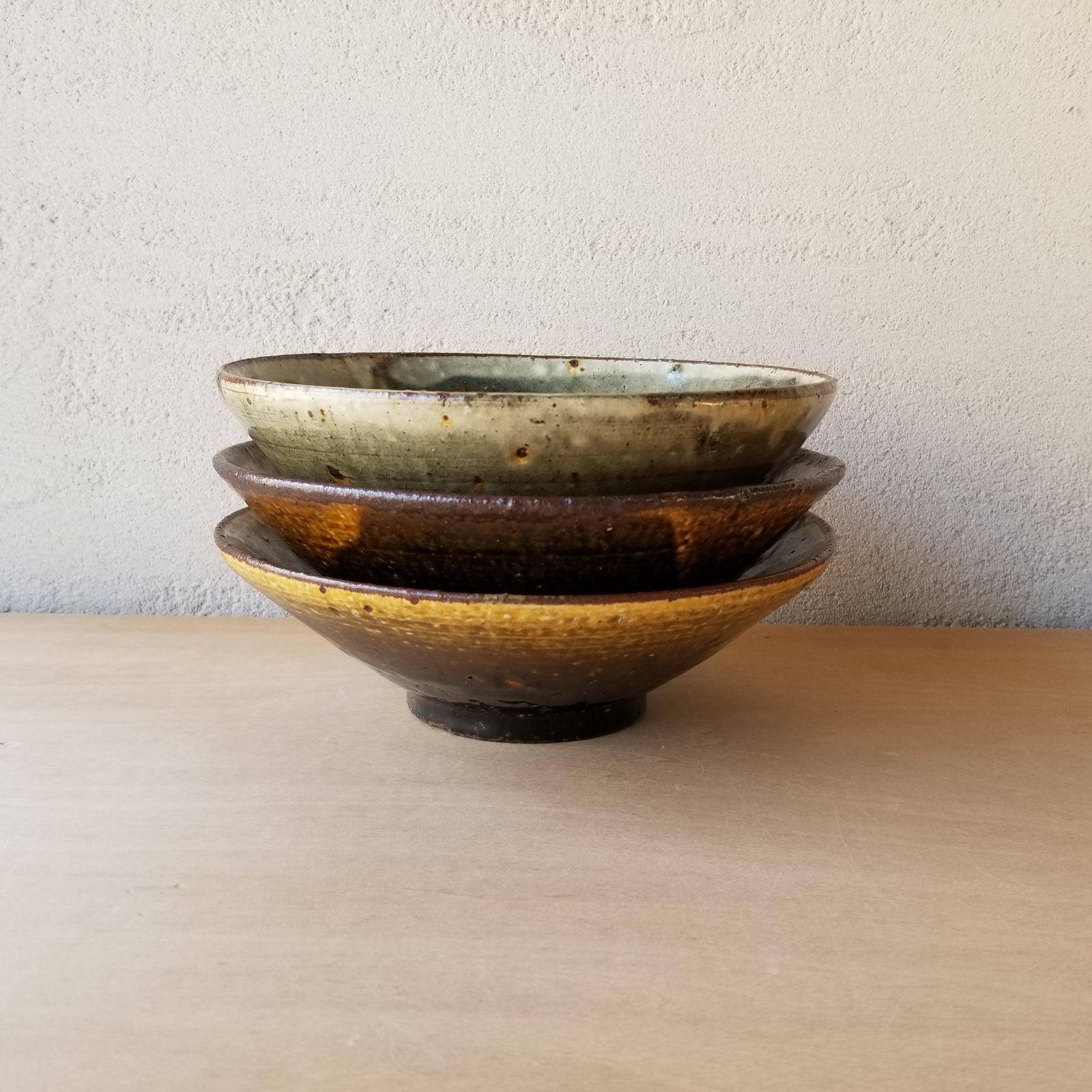 小野哲平 長石釉 飯碗 未使用品 小野哲平 長石釉 飯碗 未使用品 碗 三種 器 茶碗 碗 鉢 作家 お椀・