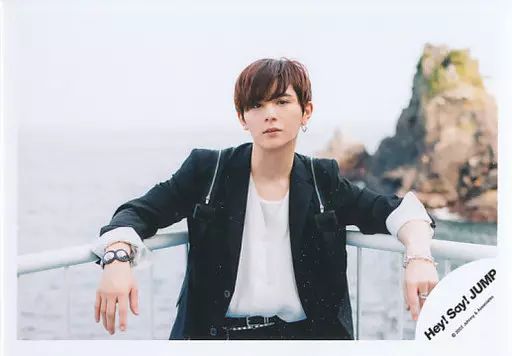 中古】生写真(ジャニーズ) Hey! Say! JUMP/山田涼介/横型・上半身
