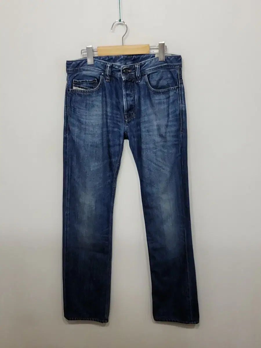 【雷市場（ポンジャン）商品韓国直送】 （ 30 ） DIESEL(ディーゼル) サパド デニム インディゴブルー SAFADO デニムパンツ パーカー メンズ