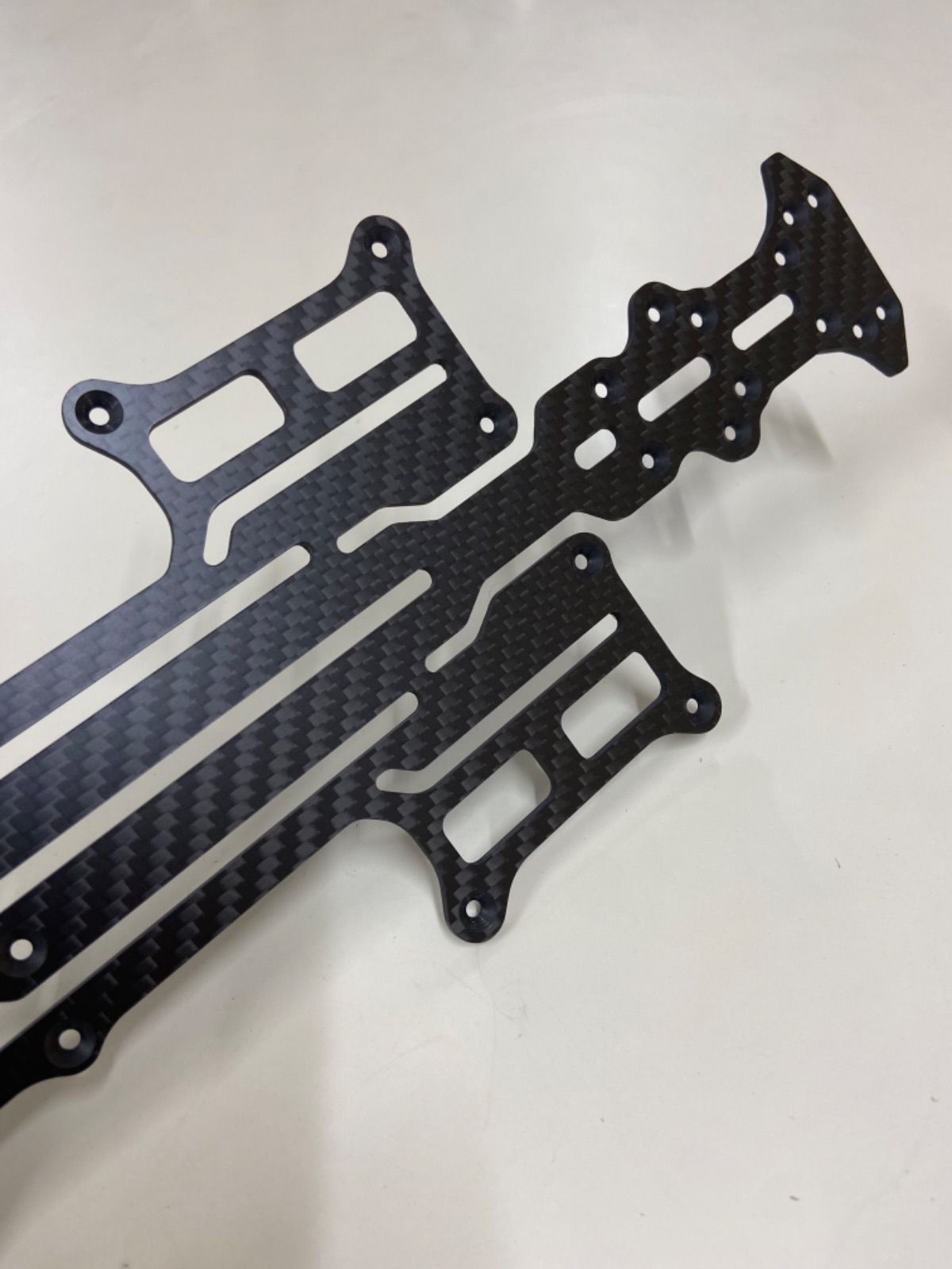 YD-2SX3用 ハイトラクション メインシャーシ　特注　蕨山Carbon YD-2SX3用 ハイトラクション メインシャーシ 蕨山Carbon