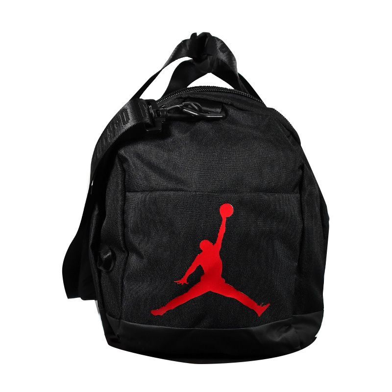 未使用　ナイキ ジョーダン ベロシティ ダッフルバッグ NIKE公式】ジョーダン ベロシティ ダッフルバッグ (63L