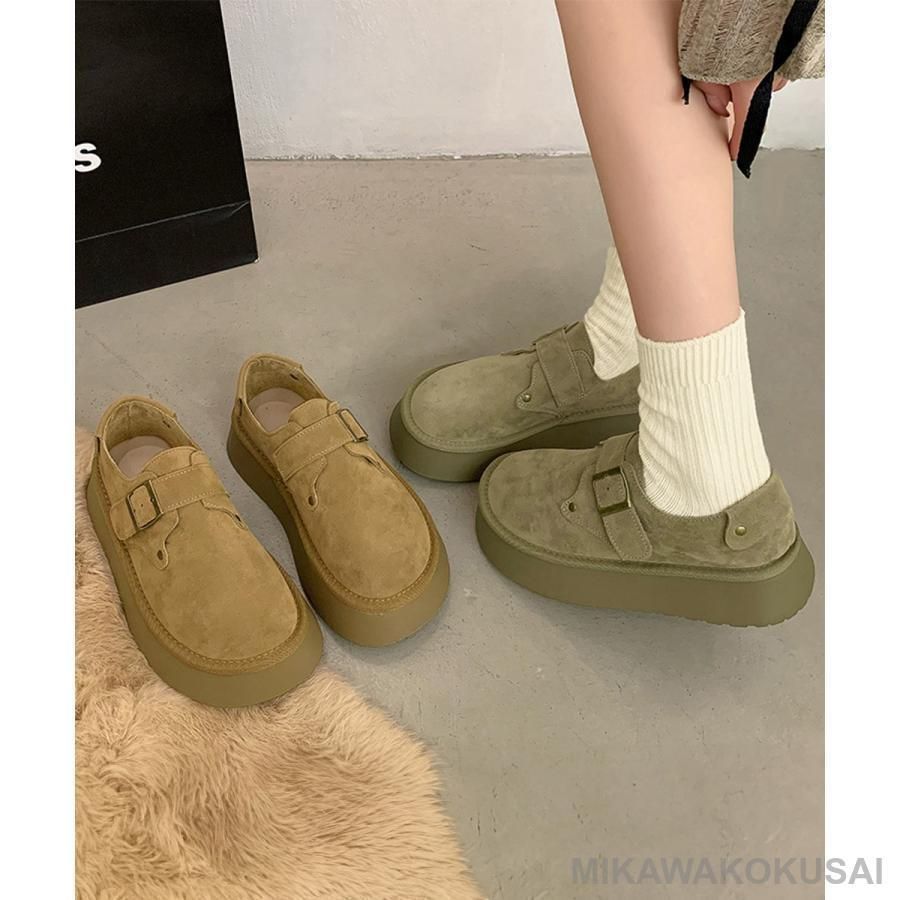 モカシンシューズ