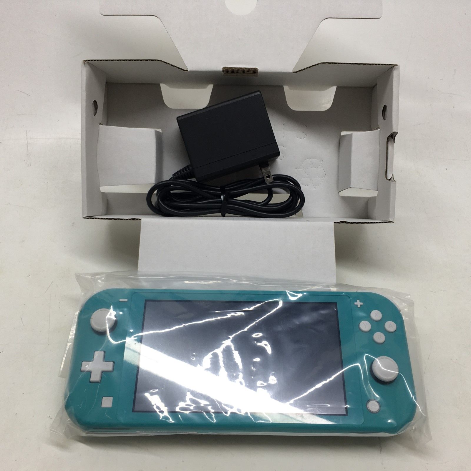 01w-4334 〇 動作確認済み Nintendo Switch Lite ターコイズ