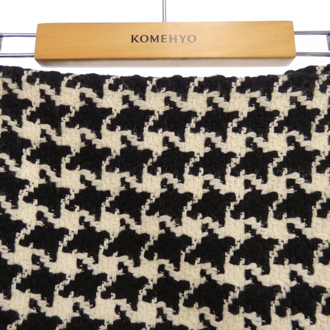 送料無料。 クリスチャンディオール CHRISTIAN DIOR 3A21311A1128 スカート