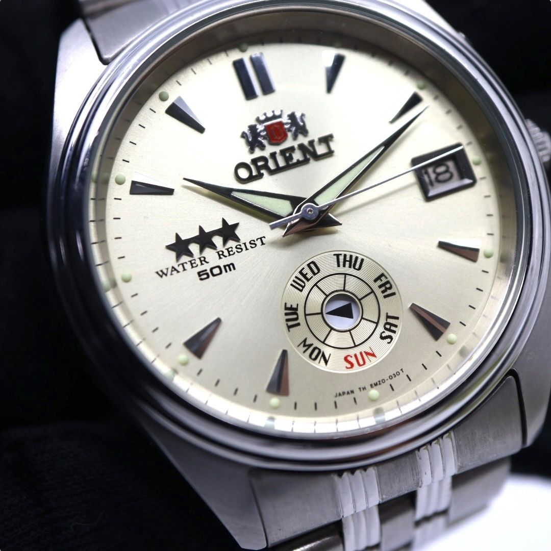 ORIENT スリースター 自動巻き腕時計 シルバー ORIENT 自動巻き 腕時計 シルバー ORIENT オリエント スリースター