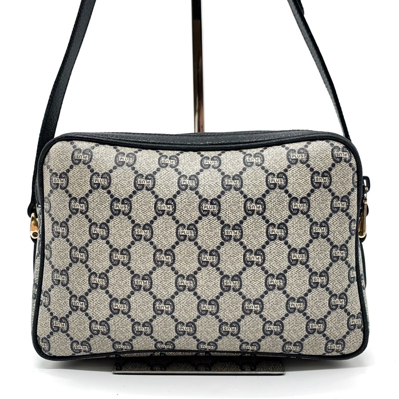 グッチ　ショルダーバッグ　GGスプリーム　総柄　ロゴ　ゴールド金具　PVCレザー グッチ ショルダーバッグ GGスプリーム 総柄 ロゴ ゴールド金具 PVC