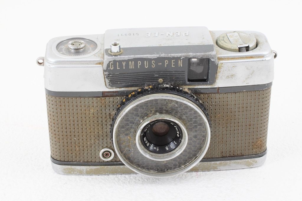 格安 OLYMPUS オリンパス PEN-EE フィルムカメラ レトロ - メルカリ