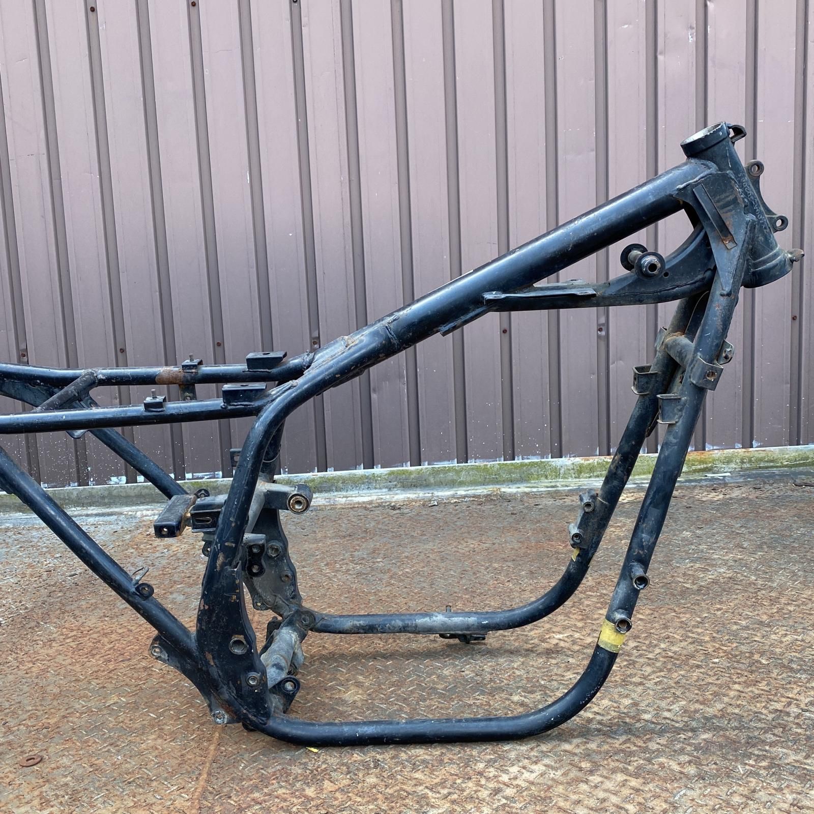 KAWASAKI GPZ400 フレーム 書類無し カワサキ [M-250409-64] KAWASAKI GPZ400 フレーム 書類無し カワサキ [M-250409-64] KAWASAKI