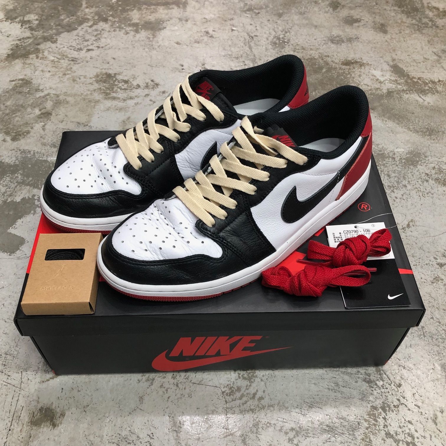 国内正規 Nike Air Jordan 1 Retro Low OG Black Toe CZ0790-106 つま黒 ジョーダン1 スニーカー  ナイキ 27.5cm 59708A1 - メルカリ