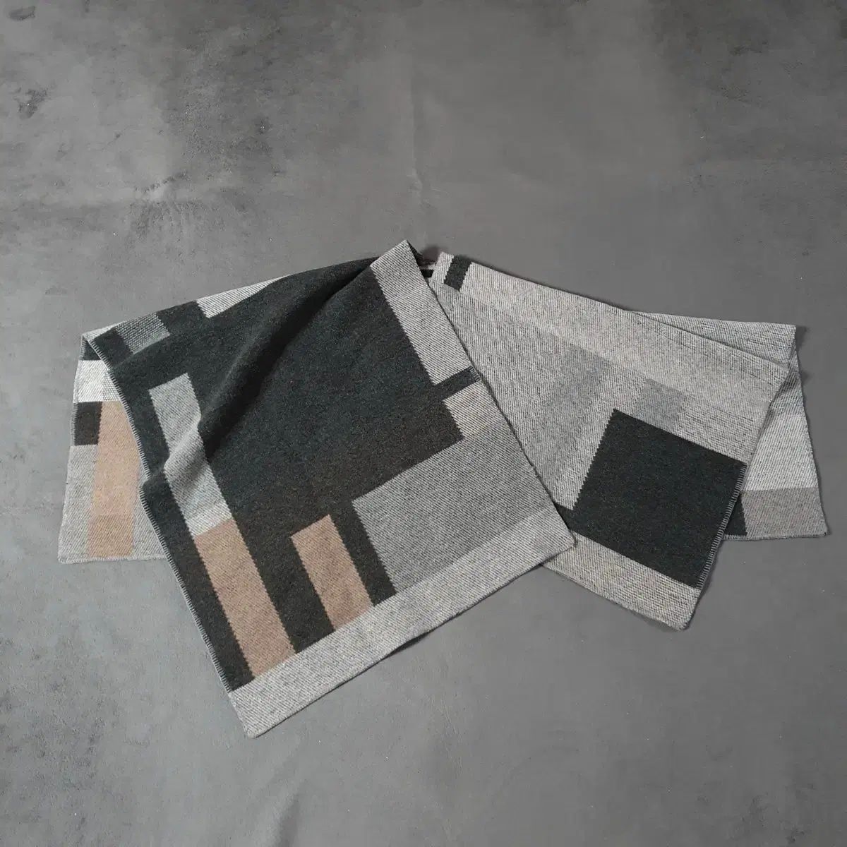 バーバリープローサムポンチョ BURBERRY(バーバリー ) プロサム ウール カシミヤ ケープ