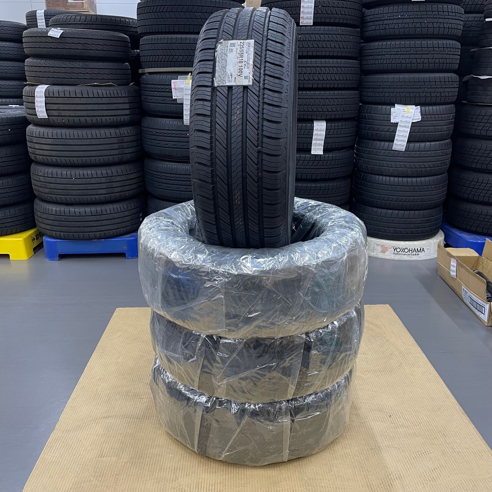 235 55R18 Yokohama GEOLANDAR CV G058