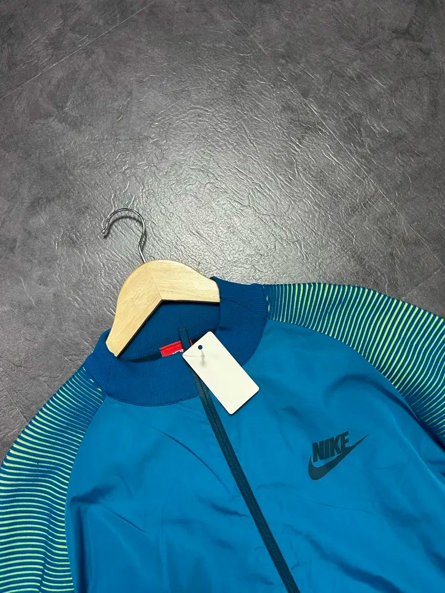 XL ナイキ ウインドブレーカー ブルゾン