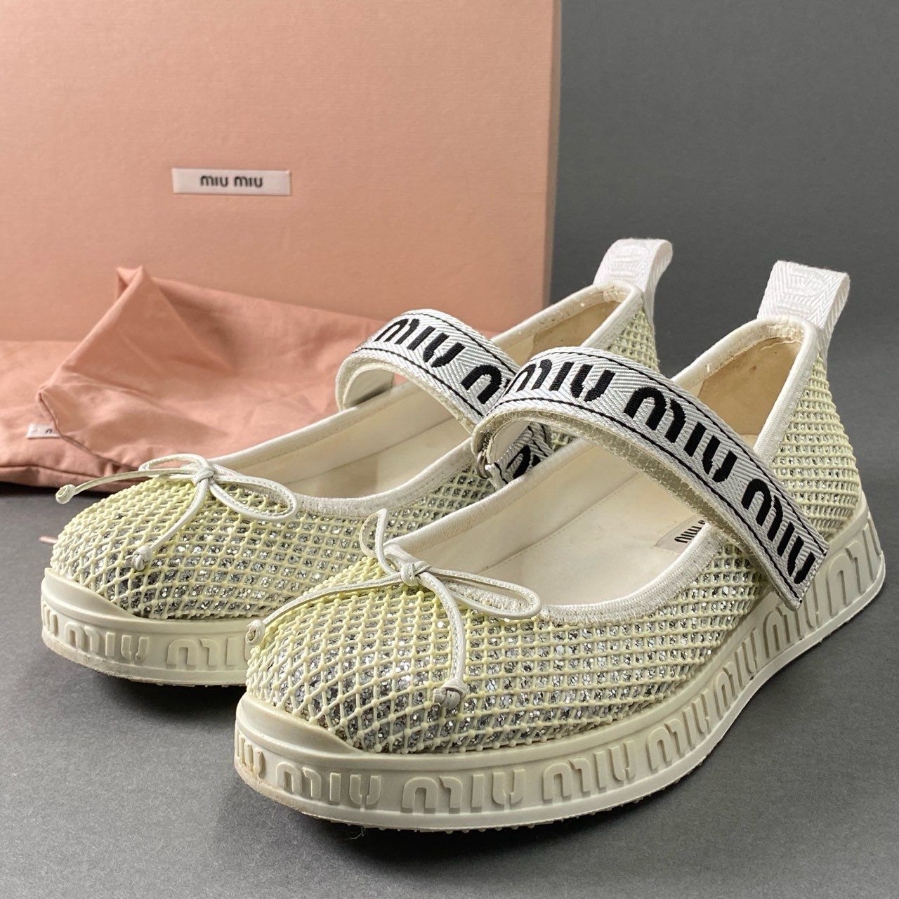 9f26 miu miu ミュウミュウ ベルクロ ブランドロゴ入り グリッター 