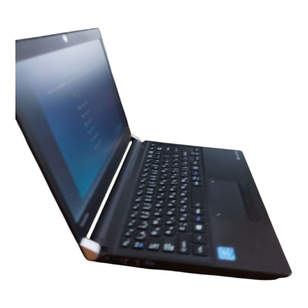 東芝 dynabook RX33/CB ノートパソコン アダプタ付 初期化済 美