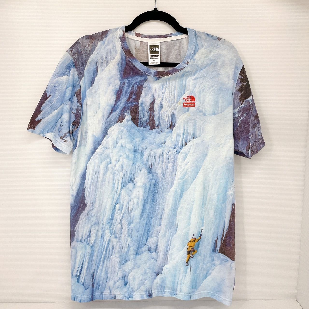 Supreme The North buy Face Ice Climb Tee Size M