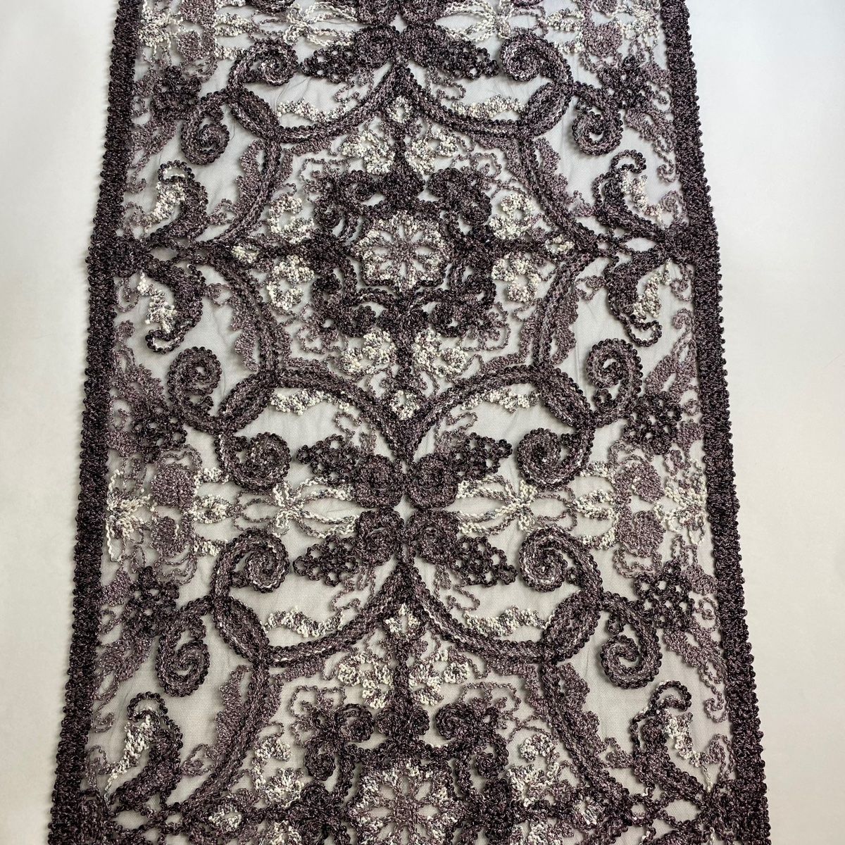 ショール『無月 MUGETSU』 本場奄美大島 泥染絣 刺繍 正絹【新品】