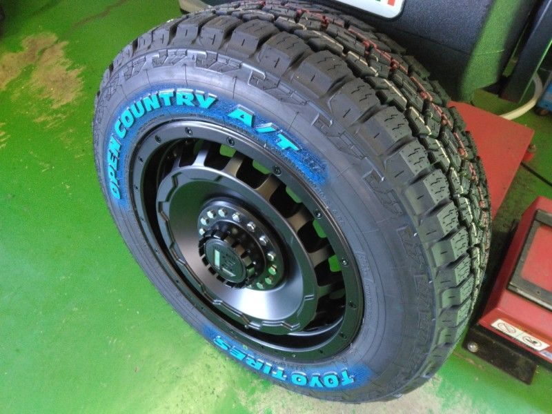 TOYO