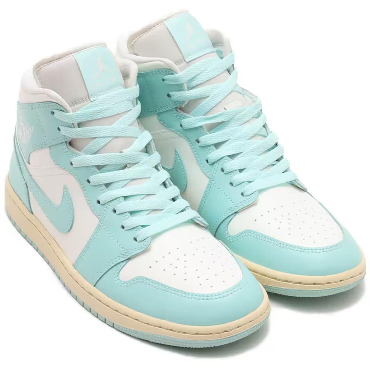 ナイキ エア ジョーダン 1 ミッド W AIR JORDAN 1 MID セイル|モスリン|ライトデュー BQ6472-132 26.0cm セイル|モスリン|ライトデュー 26.0 cm