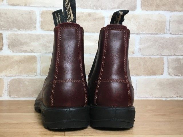 【中古】Blundstone ﾌﾞﾗﾝﾄﾞｽﾄｰﾝ ｻｲﾄﾞｺﾞｱ ﾌﾞｰﾂ  ﾎﾞﾙﾄﾞｰ 9 33841243